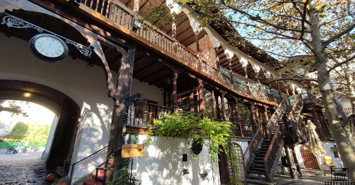 Manuc's Inn courtyard