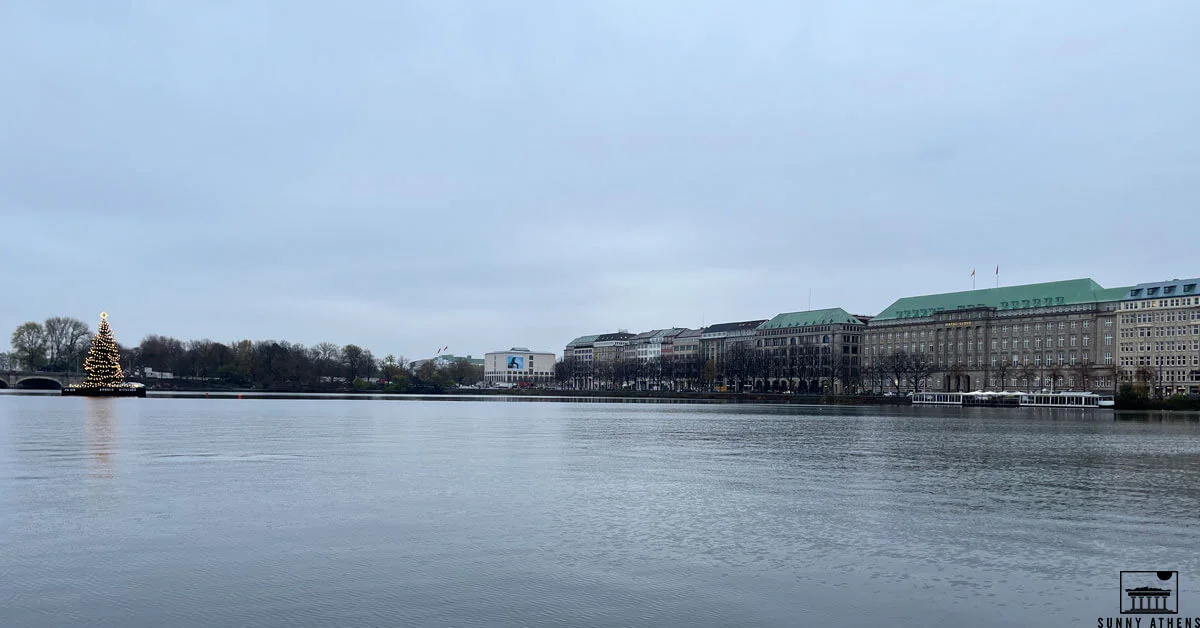 Hamburg in 2 Days: Alster Fountain