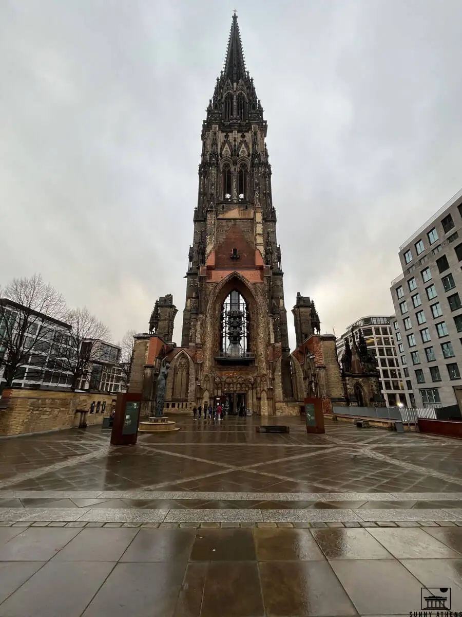 Hamburg in 2 Days: St. Nikolai Memorial