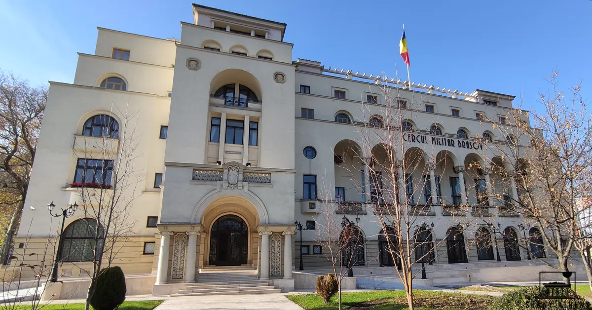 Brasov in 2 Days Itinerary: the facade of the Cercul Militar Brasov.