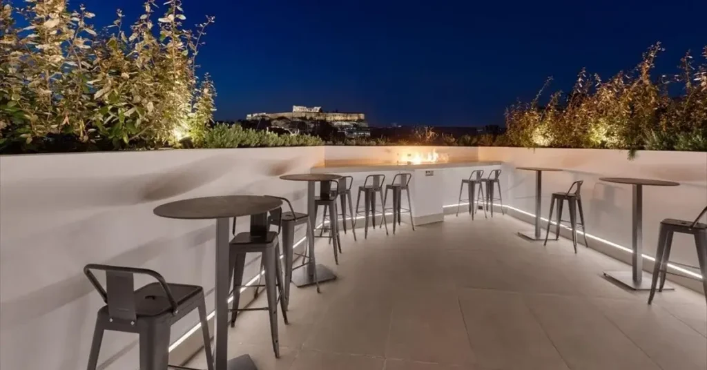 The roof top bar of Koniama Acropolis hotel in Athens with the great view