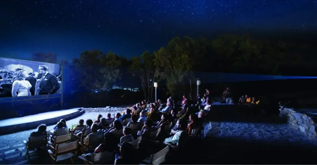 Enastron cinema, a fantastic tiny open air cinema in Paros Greece